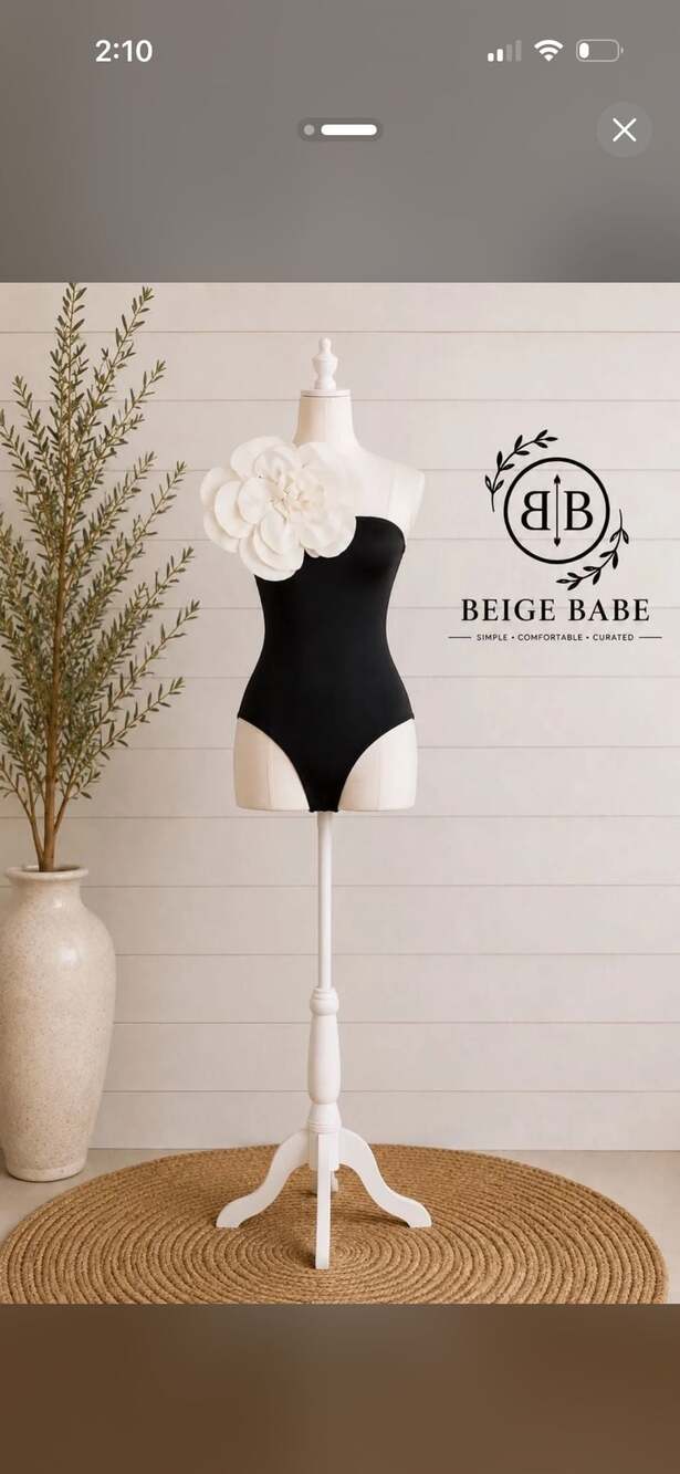 3D Flower Solid Swimsuit Cover Up,